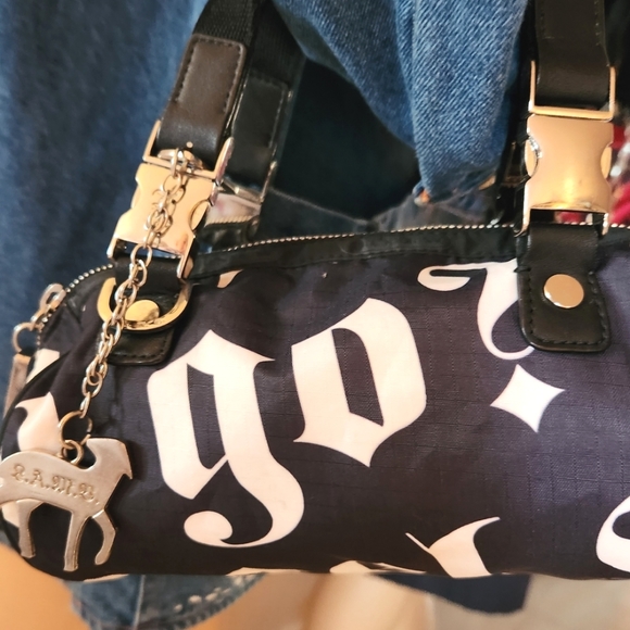 L.A.M.B. Gwen Stefani LeSPORTSac Tattoo B&W Grafitti Mini Duffle Bag EVC   9x5 - Picture 7 of 14